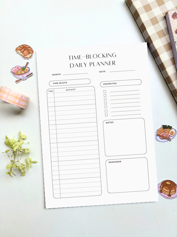 Daily Planner – A5 Elegant Monochrome Aesthetic Focus