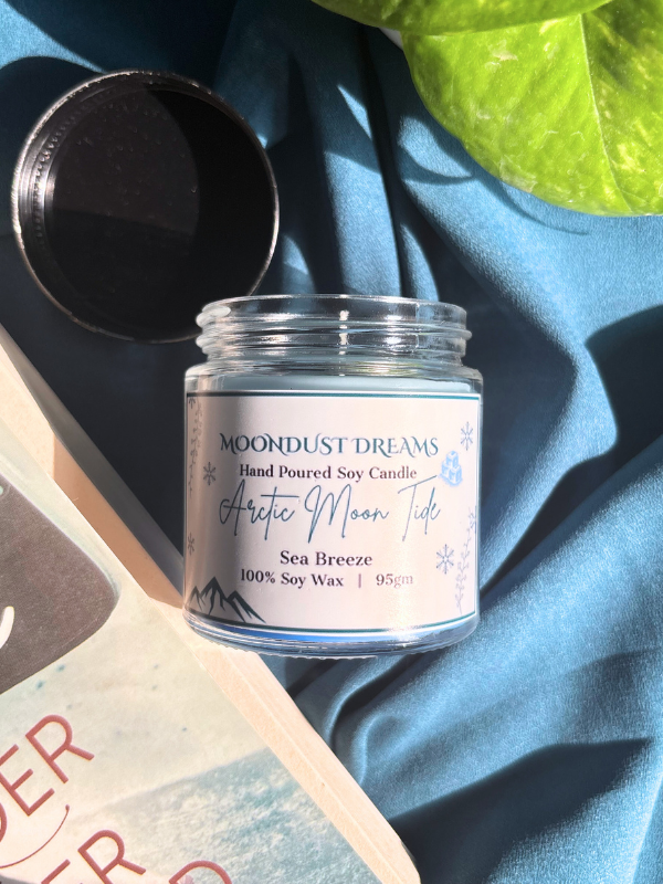 Arctic Moon Tide Scented Candle | Sea Breeze Fresh Notes - Image 2