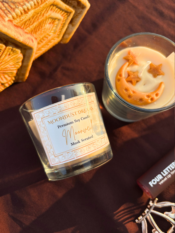 Ramadan and Eid themed soy wax scented candle for home decor and gifting Hand-poured Ramadan candle for iftar table decor and Eid celebrations